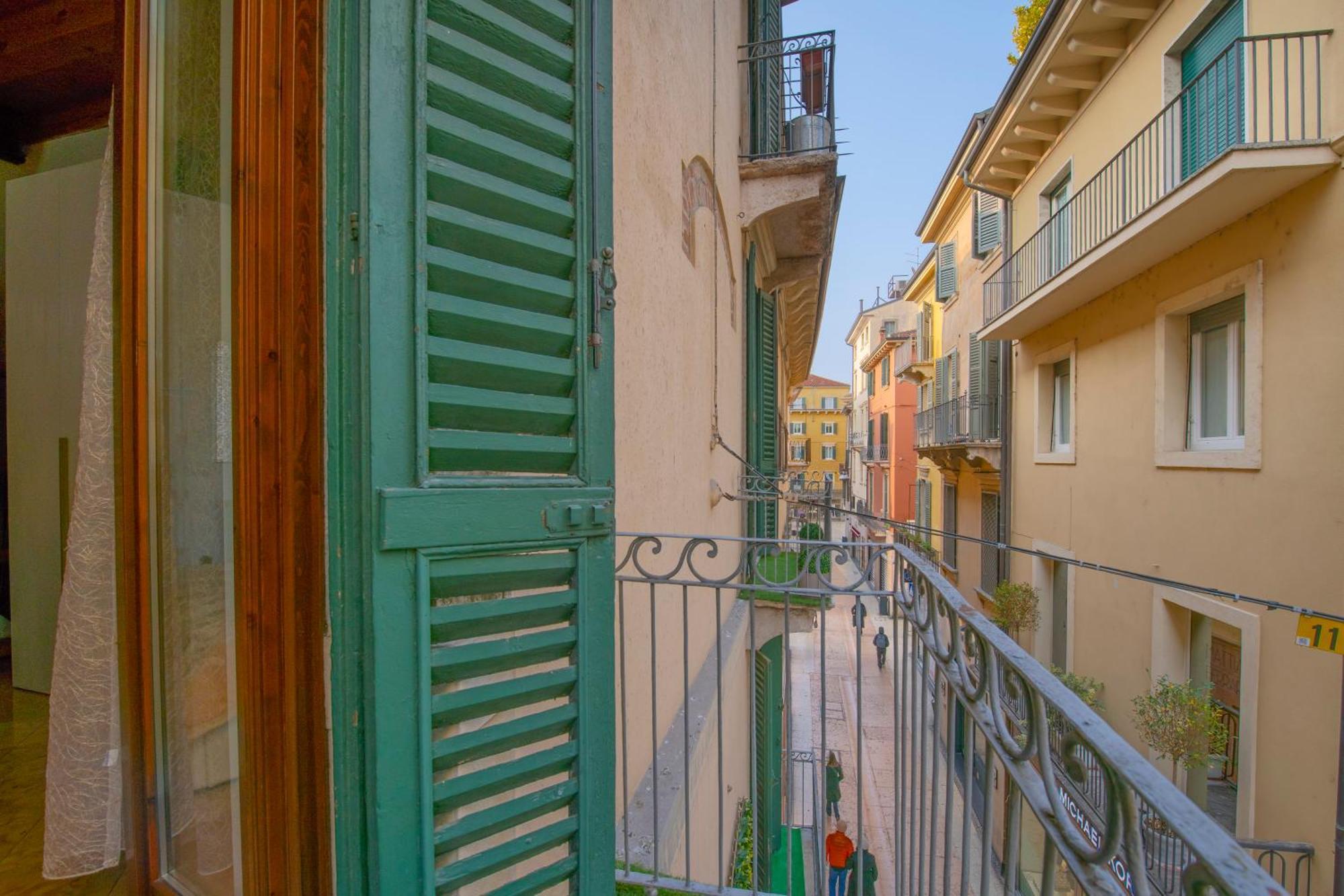 Arena Suite Mazzini Verona Centro Exteriér fotografie