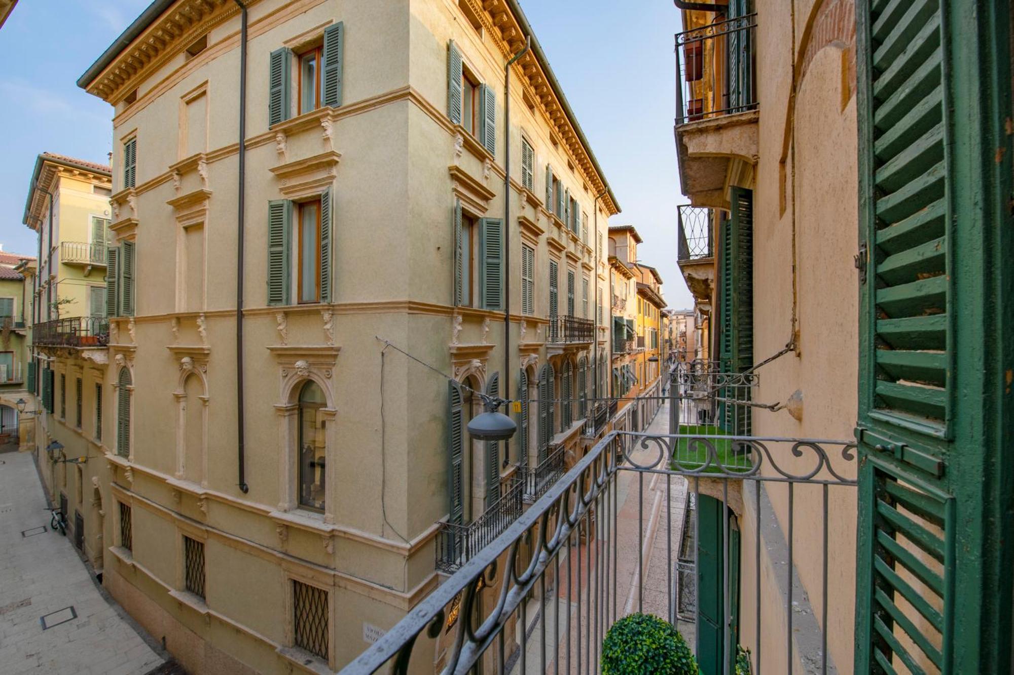 Arena Suite Mazzini Verona Centro Exteriér fotografie