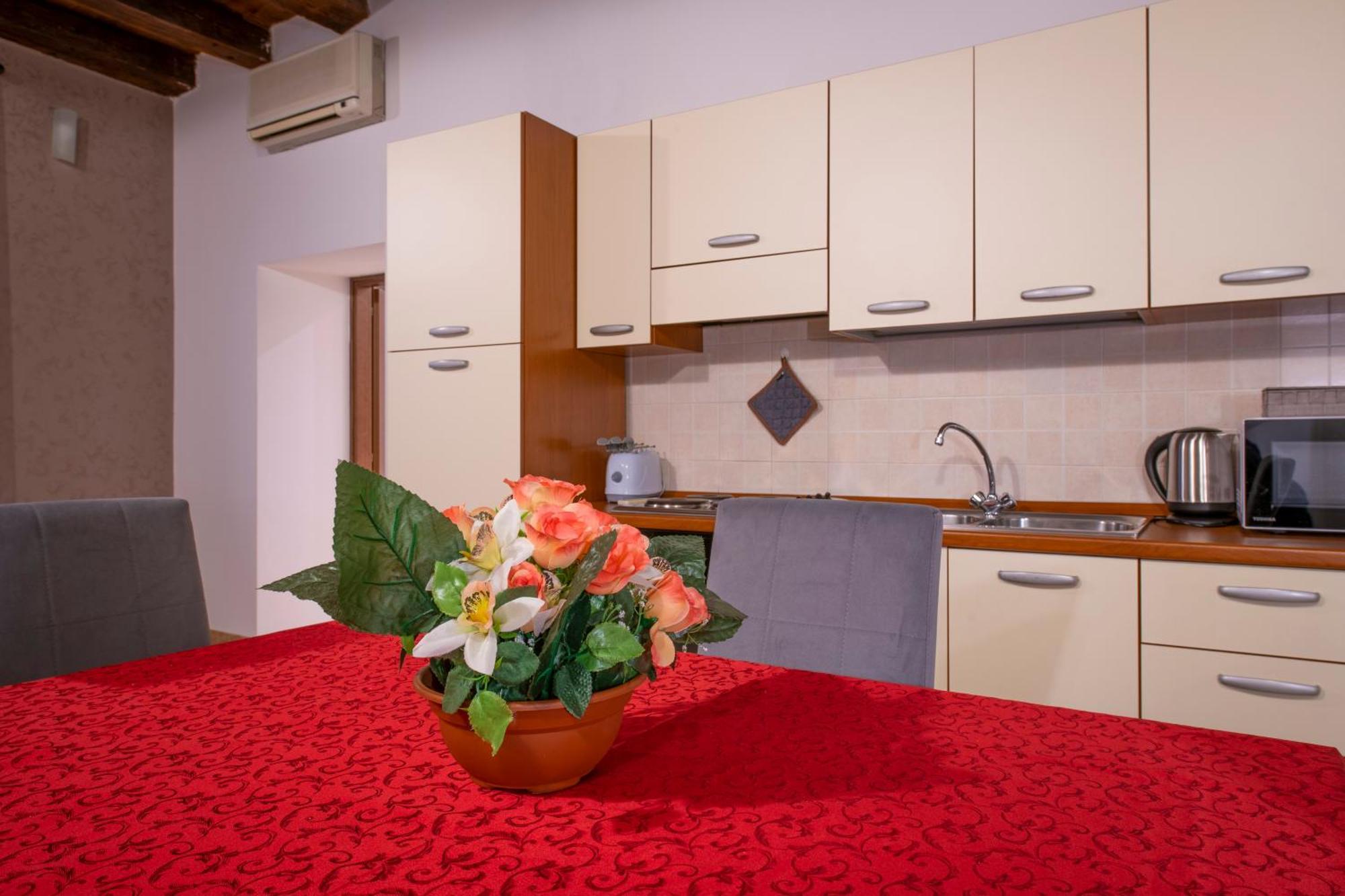 Arena Suite Mazzini Verona Centro Exteriér fotografie
